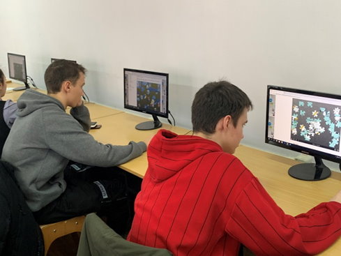 <strong>saferinternetday2021</strong>