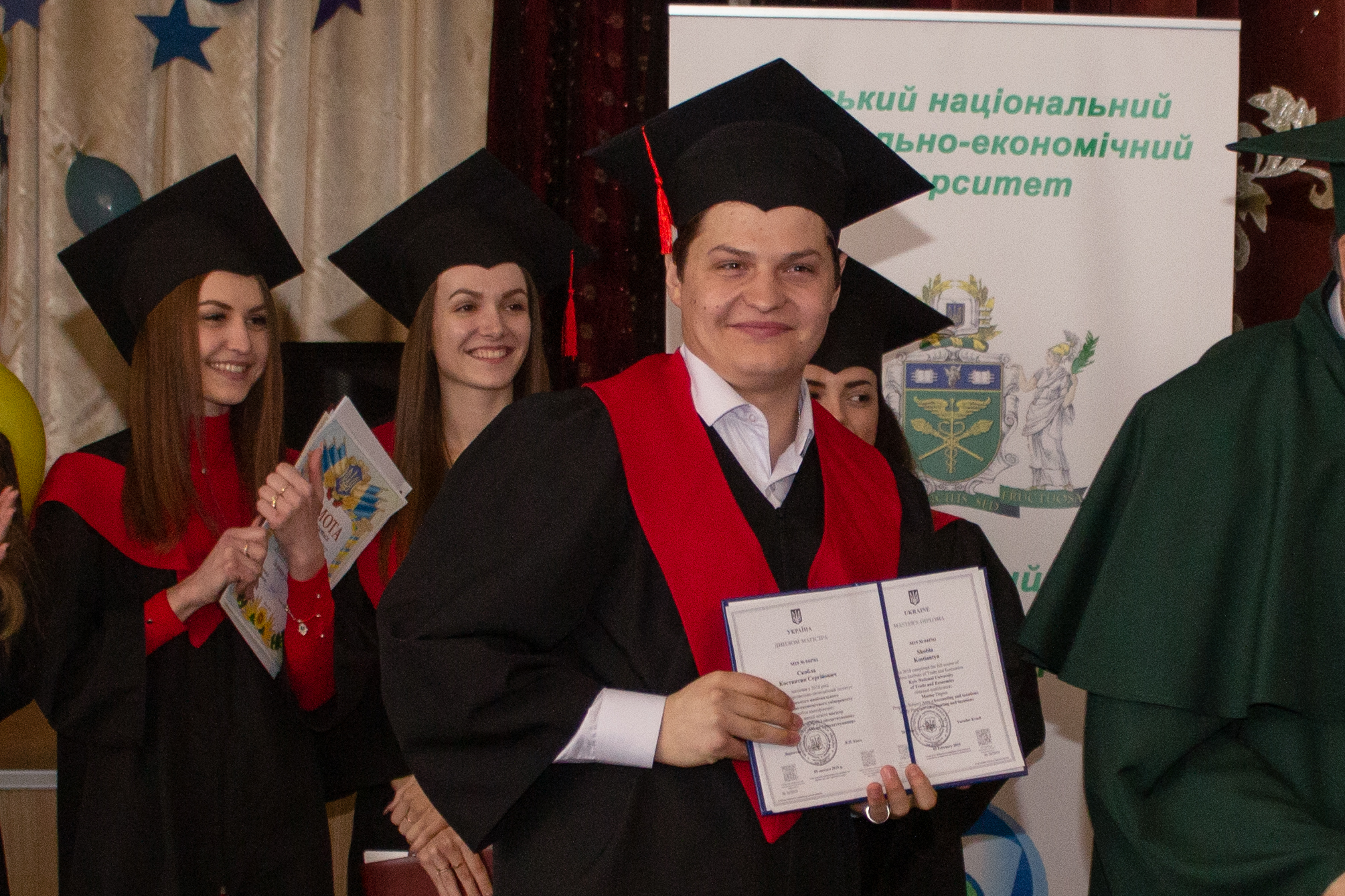 <strong>vitaemomagistriv2019</strong>